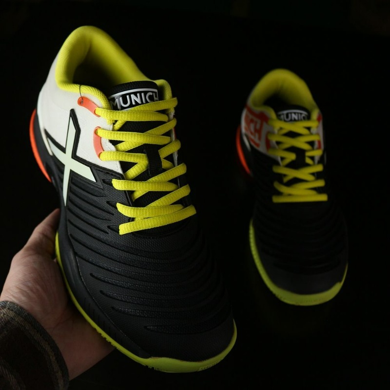 Scarpe da Tennis Professionali - Table Tennis Vs Badminton recensione e prezzo